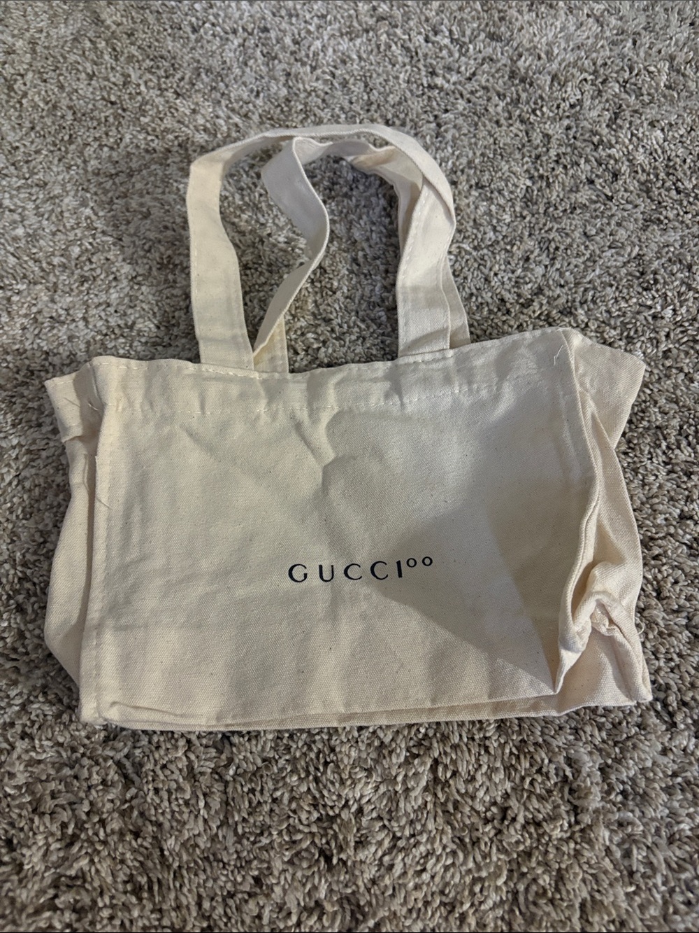 Gucci Cream Canvas Tote with Logo Print